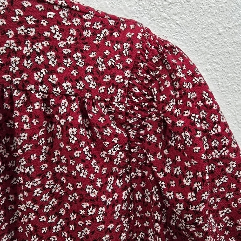 CeCe Long Sleeve Button-Down Floral Blouse with Collar Size 3X. - Picture 7 of 14